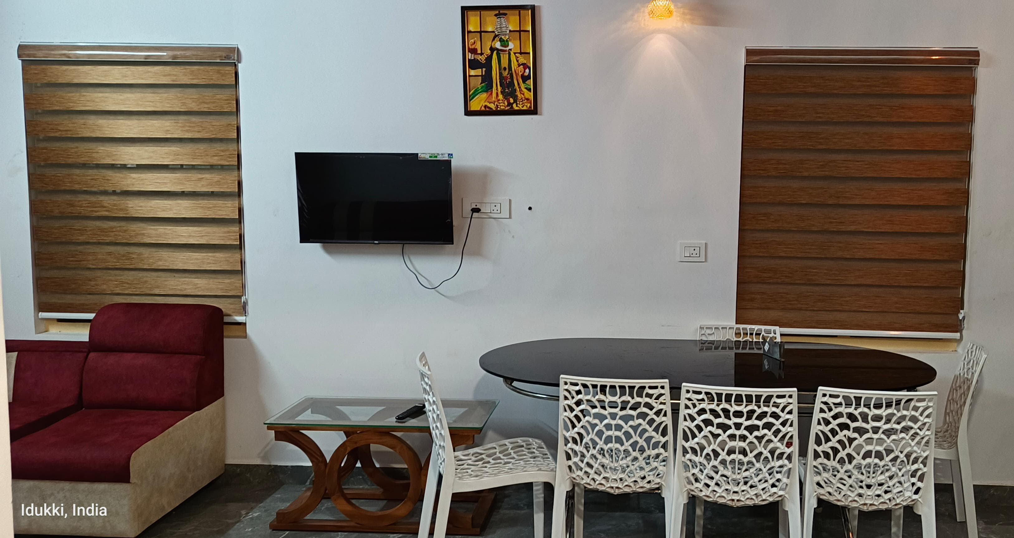 Spacious bathroom, Oakwood Oasis